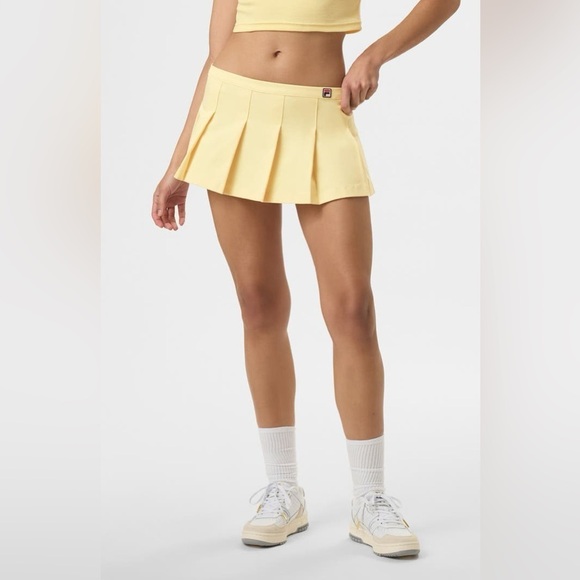 x Hailey Pleated Miniskirt
FILA - Picture 1 of 7